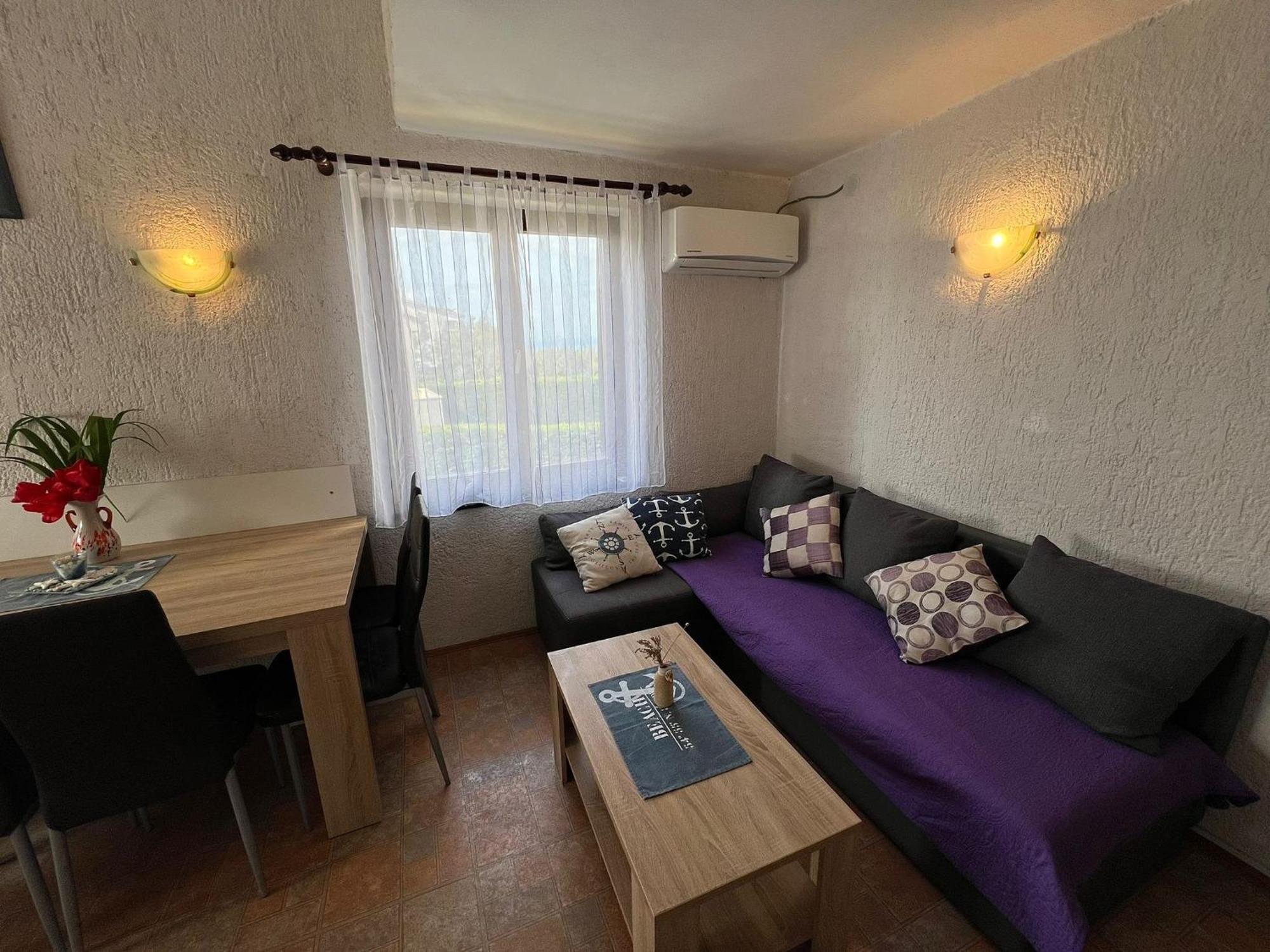 Apartments Dora And Tonka Krk ポラト エクステリア 写真